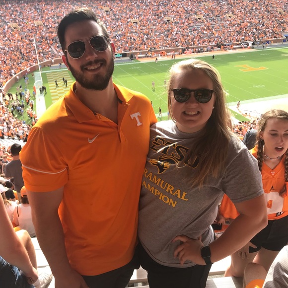 Meet your Posher, Laura - Picture 3 of 3